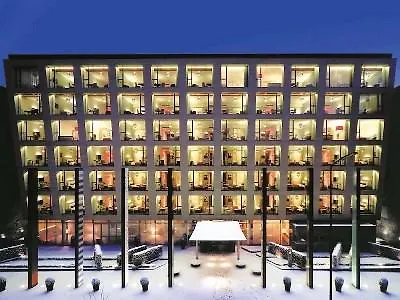 Radisson Blu Media Harbour Hotel, Duesseldorf 4*, Dusseldorf