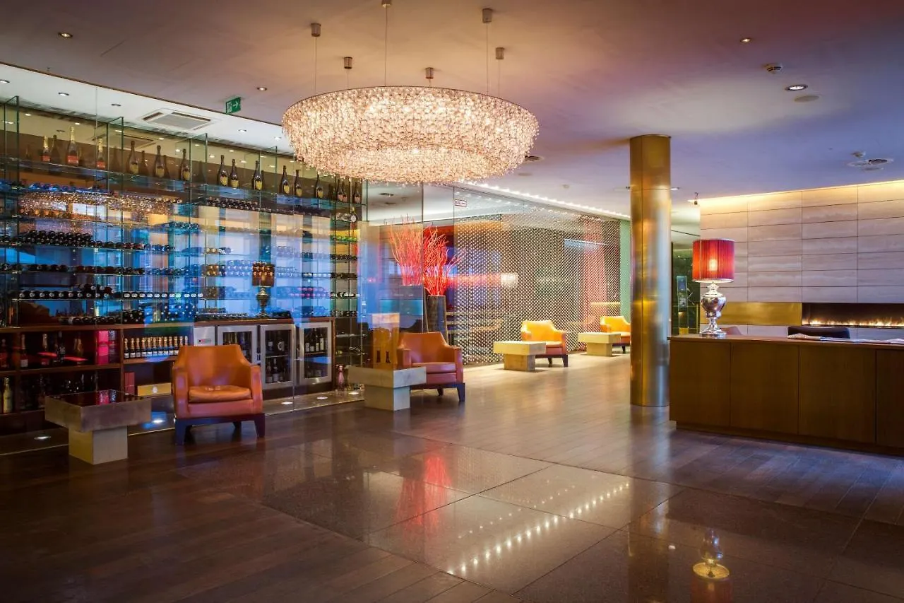 Radisson Blu Media Harbour Hotel, Duesseldorf Hotel Dusseldorf