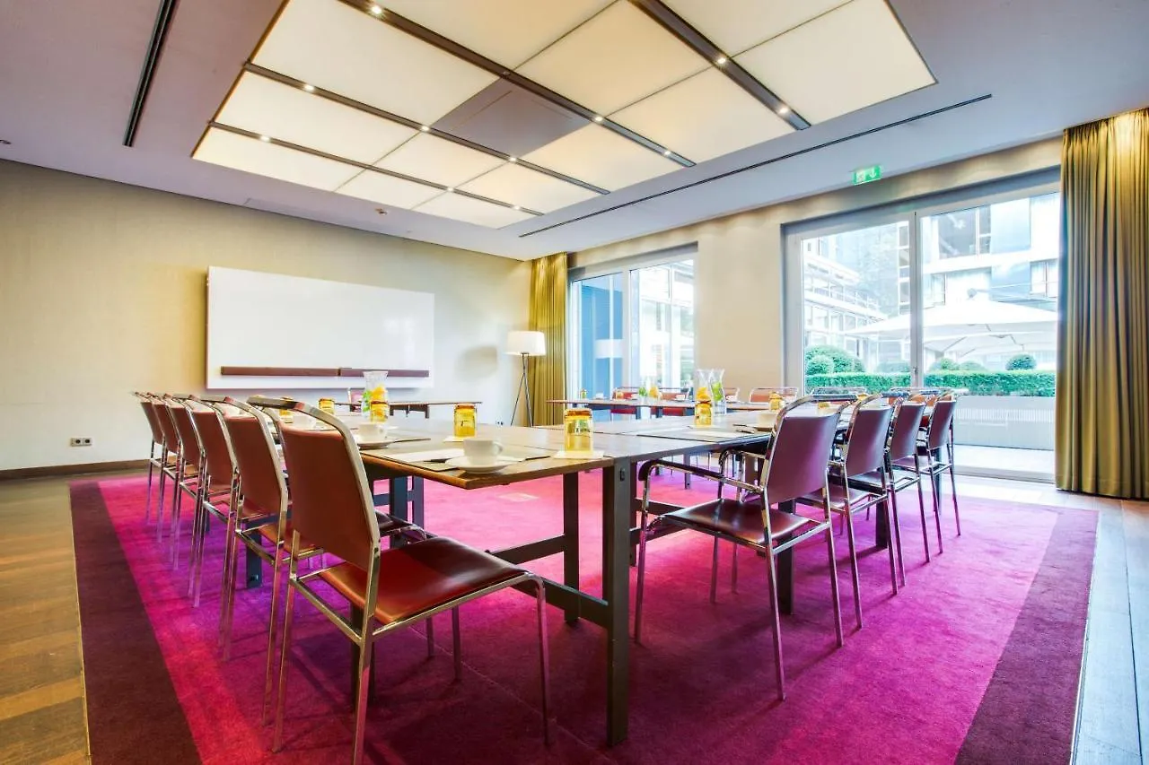 **** Hotel Radisson Blu Media Harbour Hotel, Duesseldorf Germany