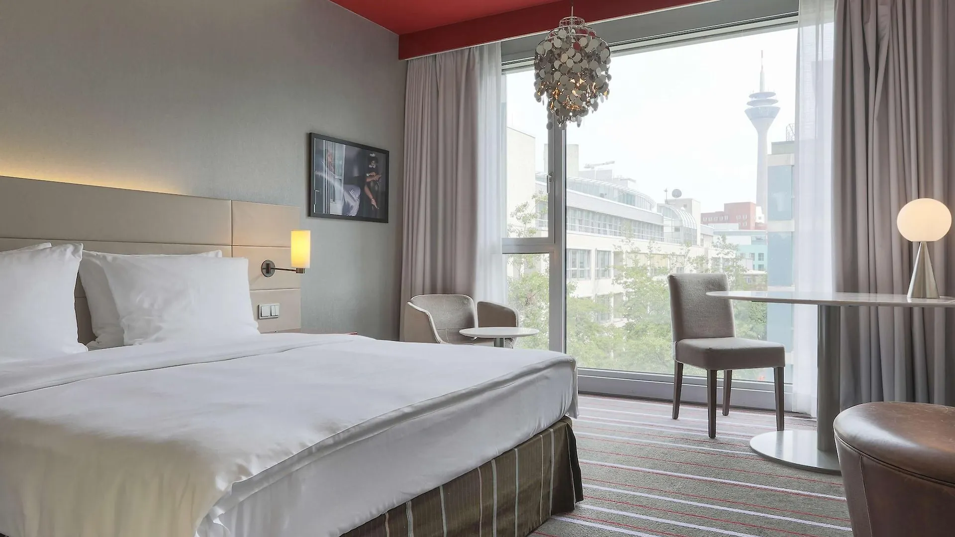 Otel Radisson Blu Media Harbour Hotel, Duesseldorf