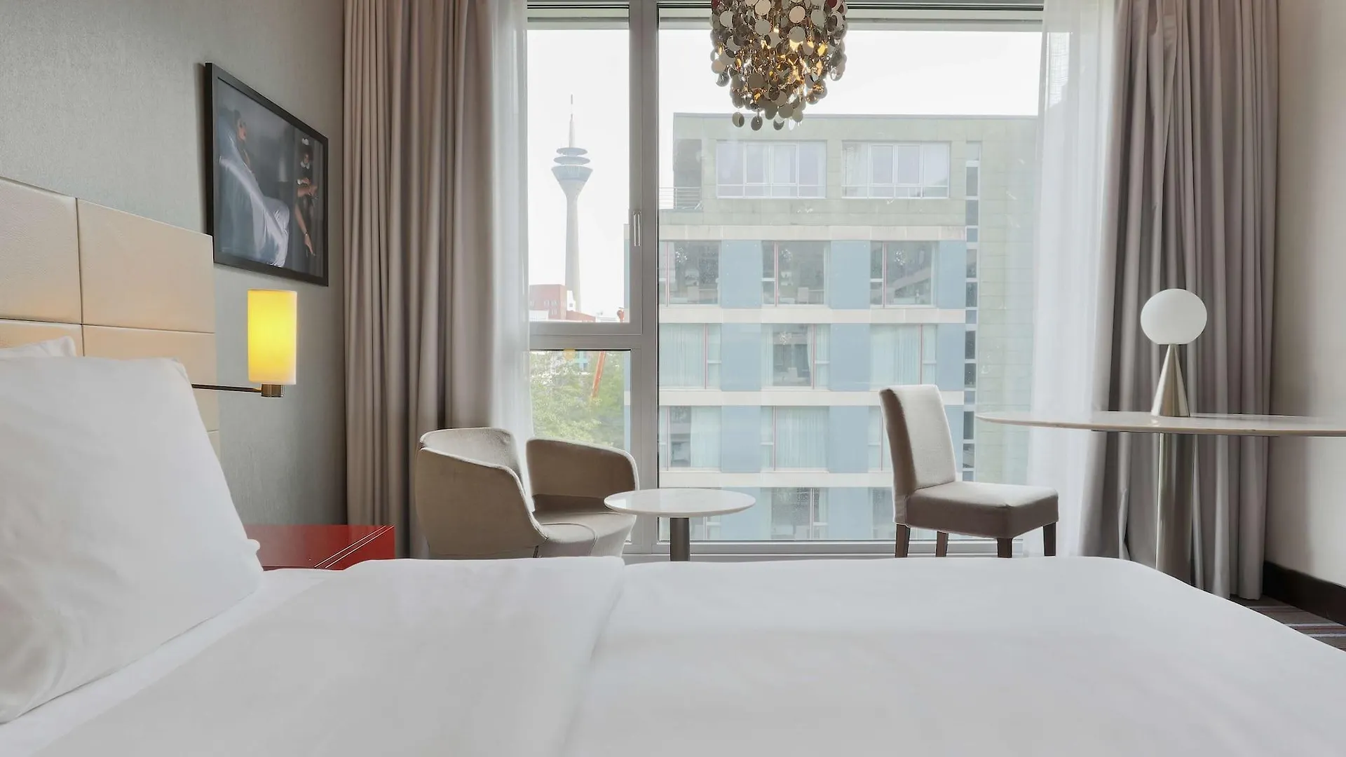 Radisson Blu Media Harbour Hotel, Duesseldorf Otel