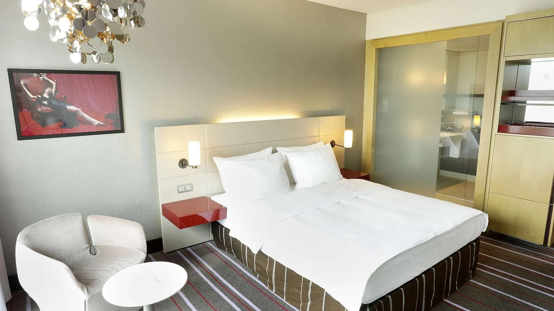 Otel Radisson Blu Media Harbour Hotel, Duesseldorf