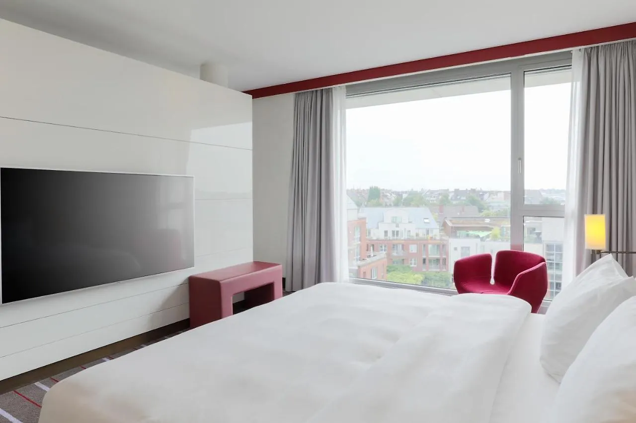 Radisson Blu Media Harbour Hotel, Duesseldorf Otel Düsseldorf