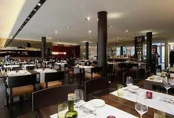 Radisson Blu Media Harbour Hotel, Duesseldorf 4*, Düsseldorf